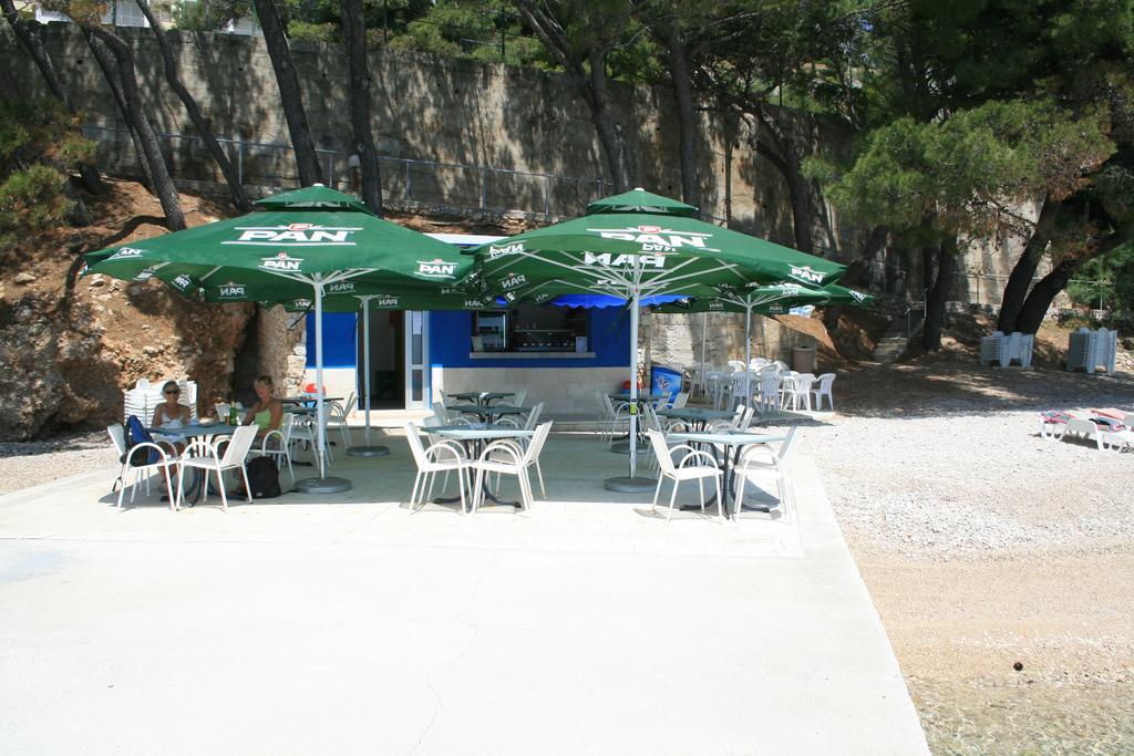 Villa Ljetni San โอมิช ภายนอก รูปภาพ